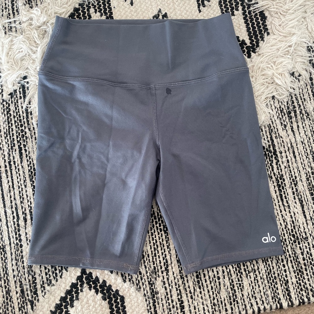 Airbrush bike shorts